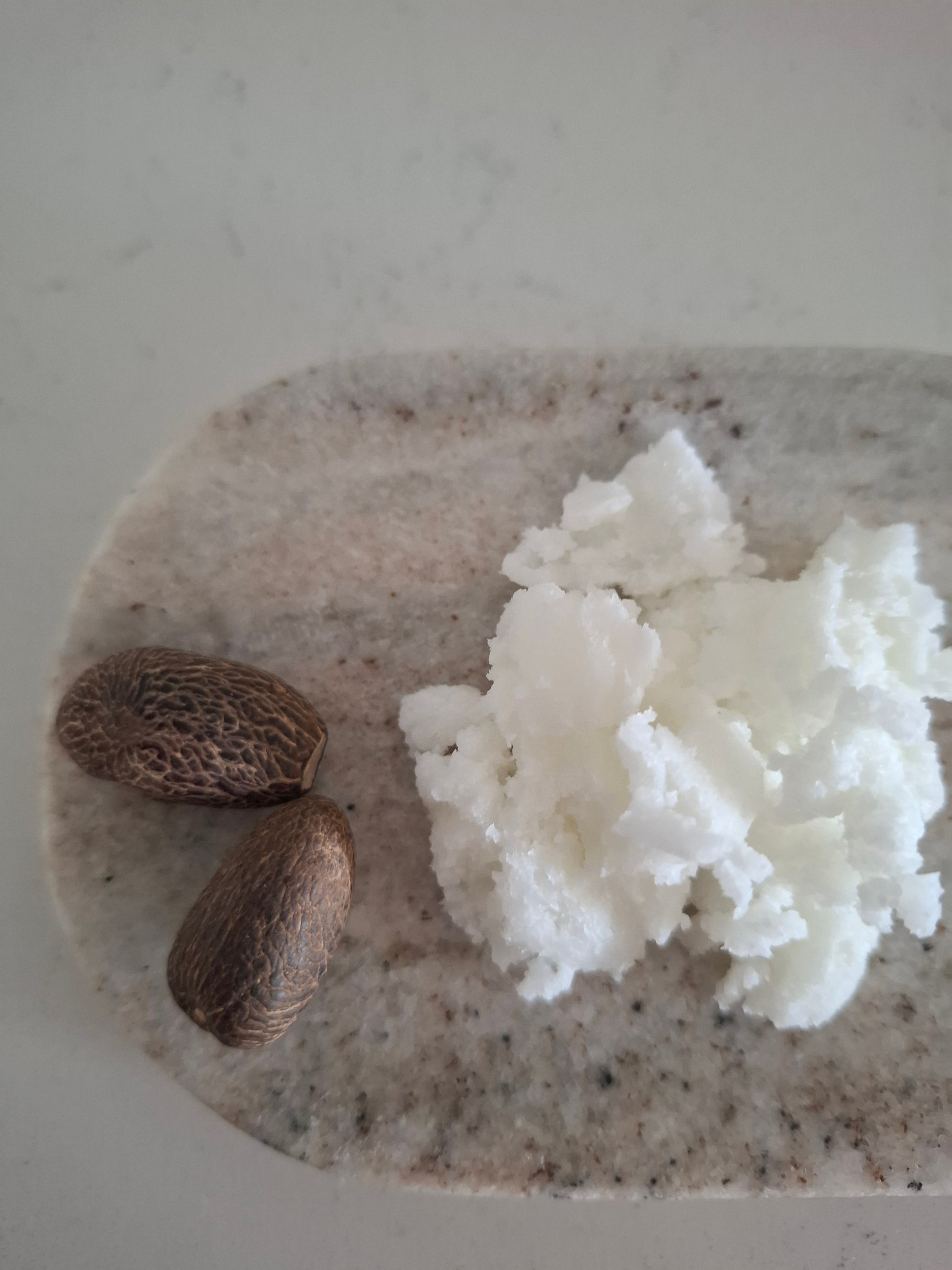 Murumuru butter with seeds